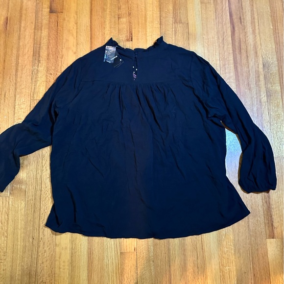 Torrid Washable Crinkle Gauze Relaxed Embroidered Blouse Size 2 (a3 - Picture 5 of 11